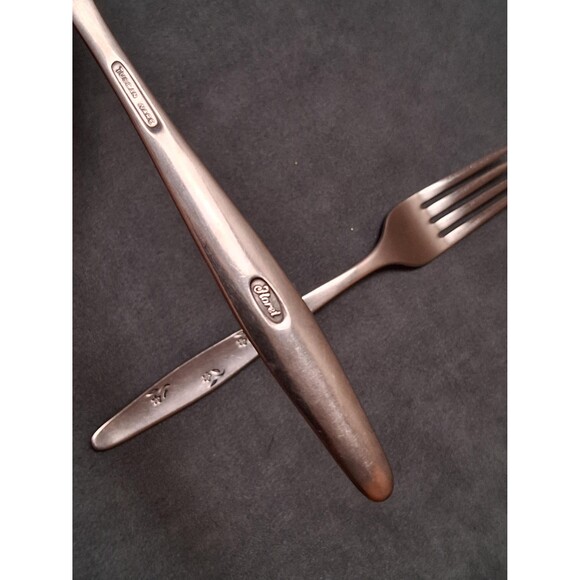 Easterling Floret Tuscan Ware Dinner Forks - 4 - Picture 2 of 2